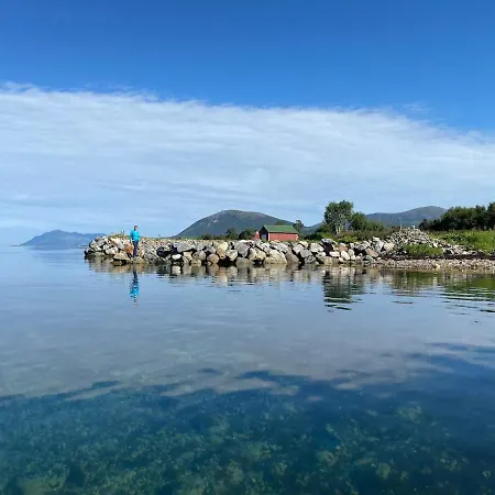 Strandvoll Haven Sortland