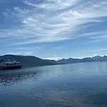 Strandvoll Haven 度假居 *